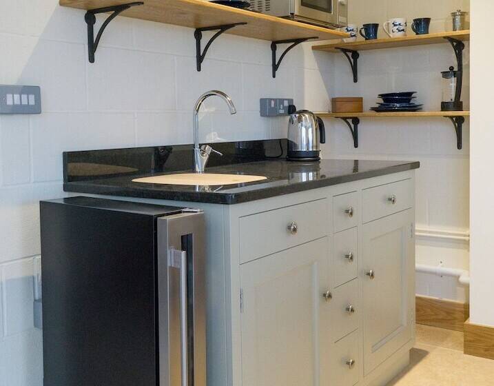 Woodchester Valley Vineyard Barns