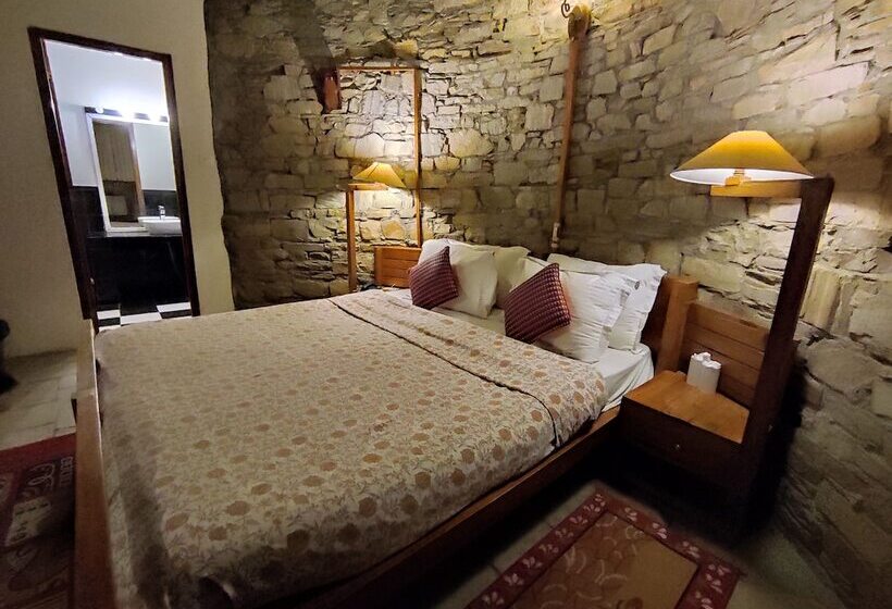 Aamod Monolith Resort Bhimtal