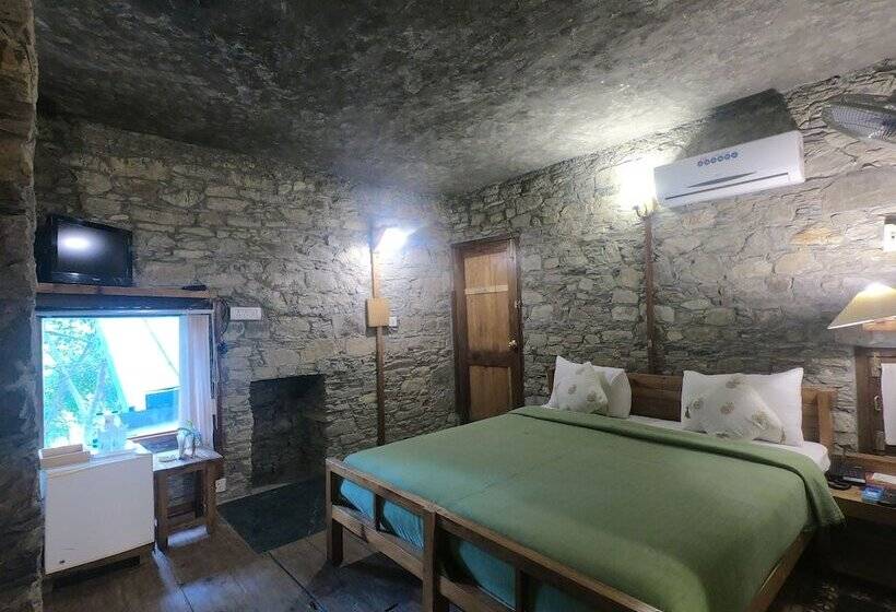 Aamod Monolith Resort Bhimtal