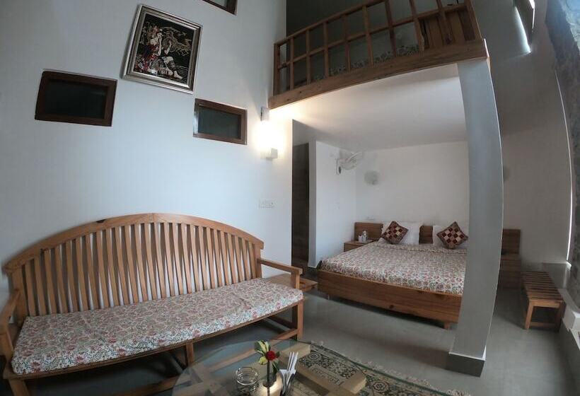 Aamod Monolith Resort Bhimtal