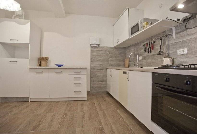 Apartments Seherzada