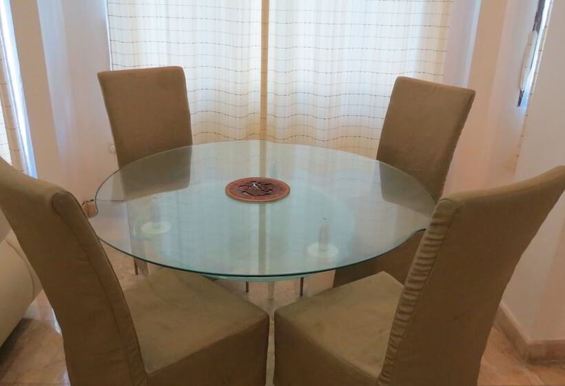 Beachfront Suite Alit