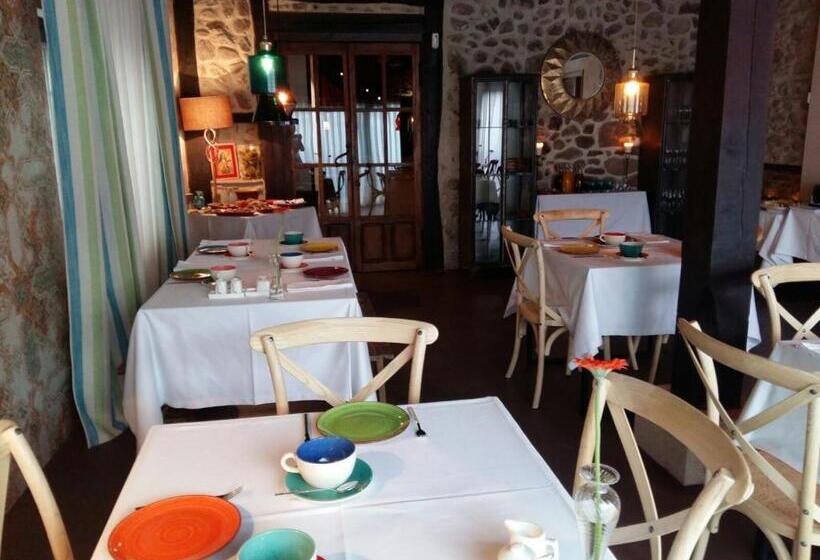 De Aldaca Rural   Only Adults