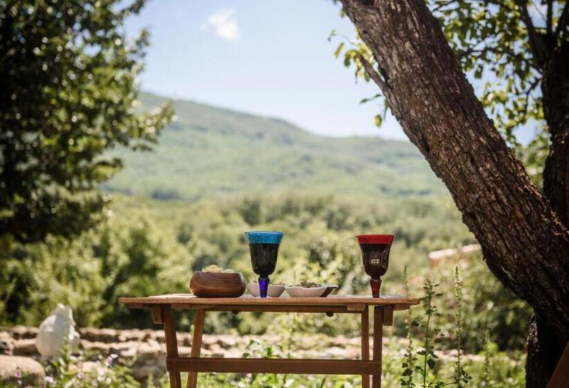 De Aldaca Rural   Only Adults