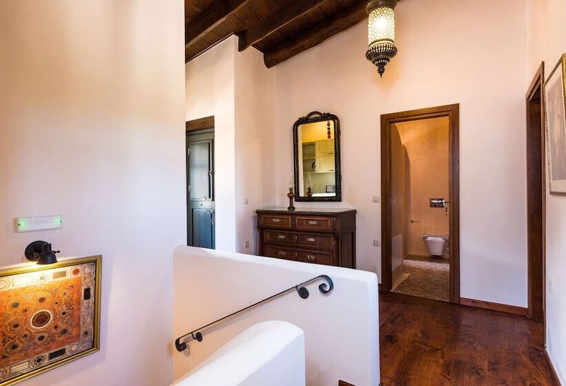 Erondas Cretan Country Villas