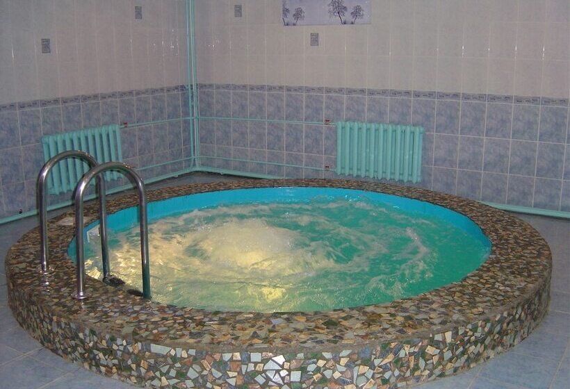 簡易ホテル Aristokrat