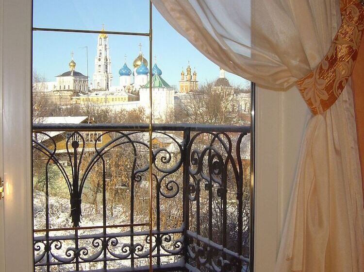 簡易ホテル Aristokrat