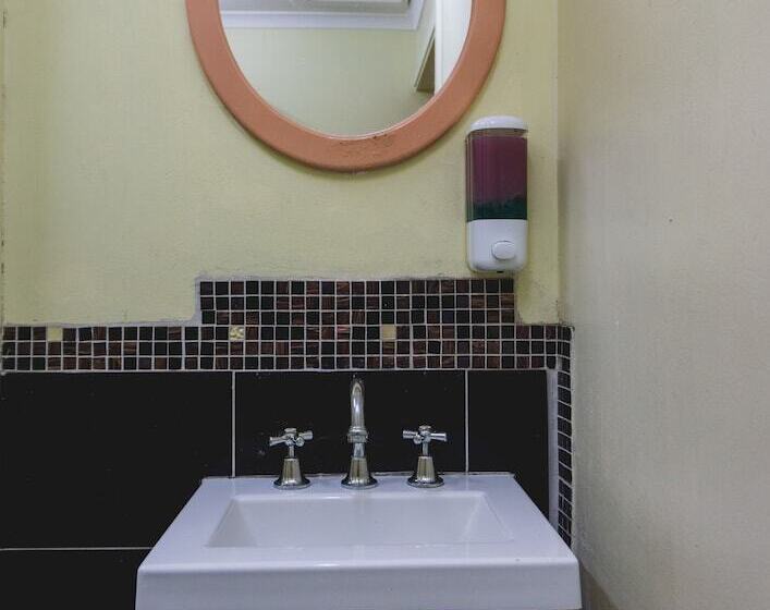 فندق فئة نجمة واحدة Royal Derby