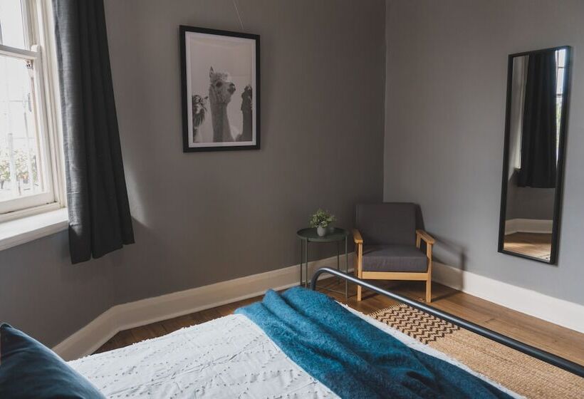 فندق فئة نجمة واحدة Royal Derby