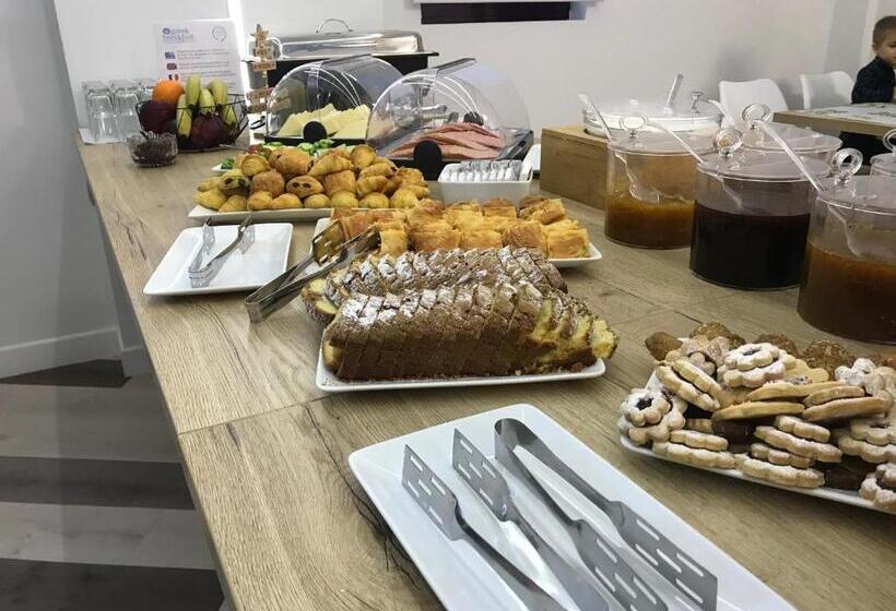 ホテル Avra Nafpliou