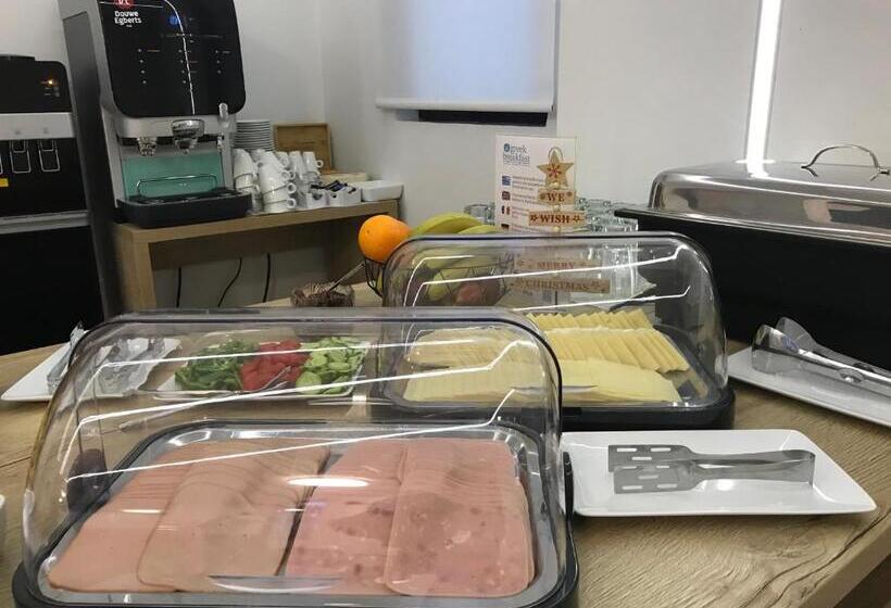 ホテル Avra Nafpliou