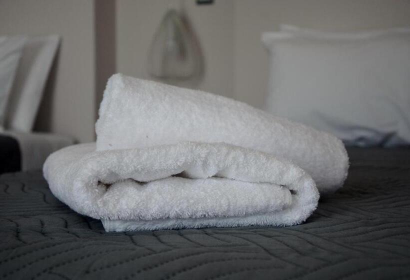 ホテル Avra Nafpliou