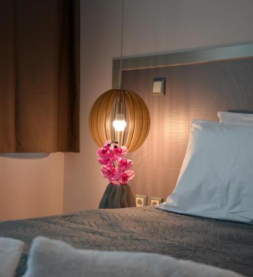 ホテル Avra Nafpliou