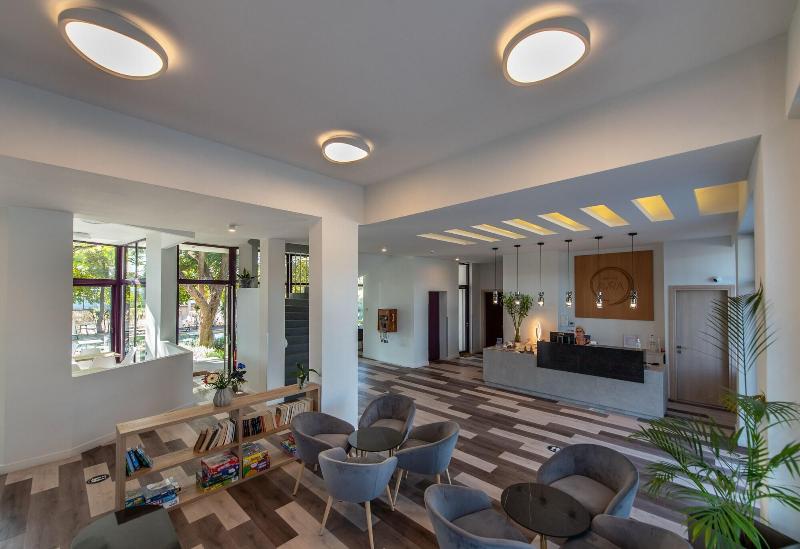 ホテル Avra Nafpliou