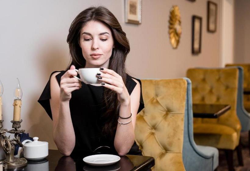 فندق Chez Michel