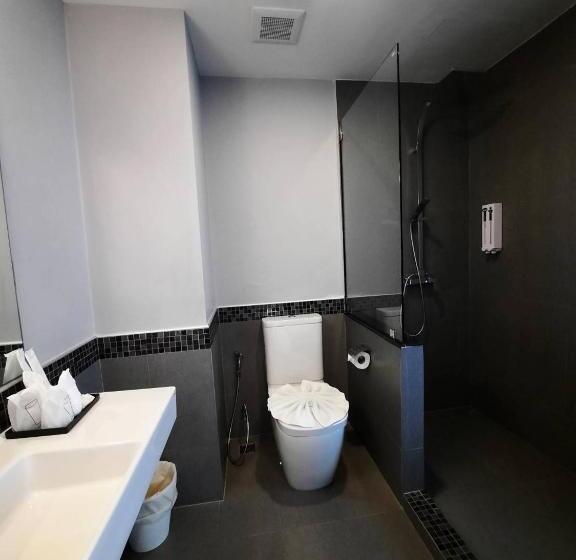 Comet Hotel Surat Thani