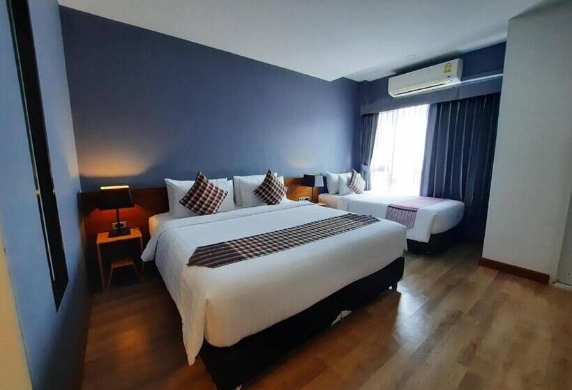 Comet Hotel Surat Thani