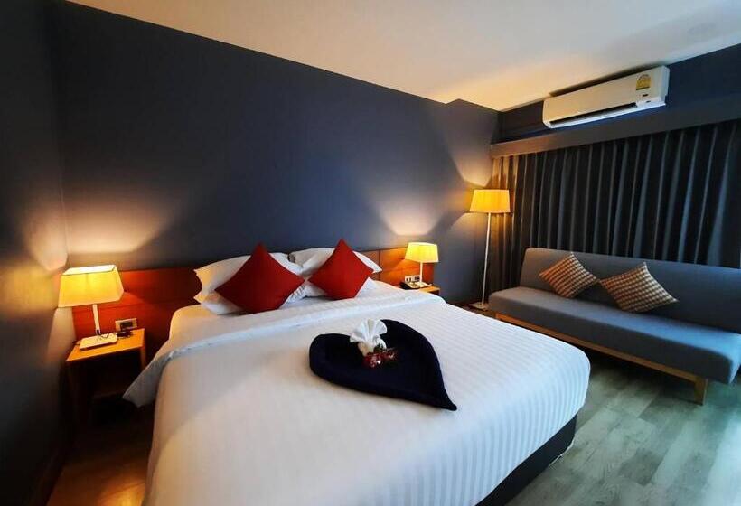 Comet Hotel Surat Thani