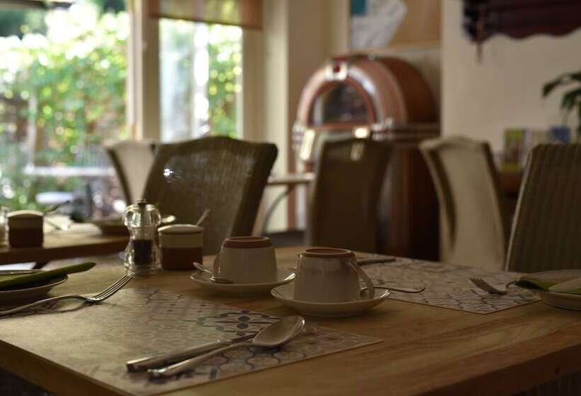 בית מלון כפרי Daisybank Cottage