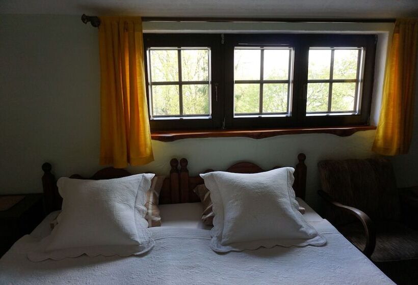 ホテル Galindia Refugia