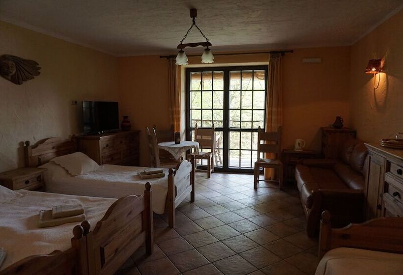 ホテル Galindia Refugia