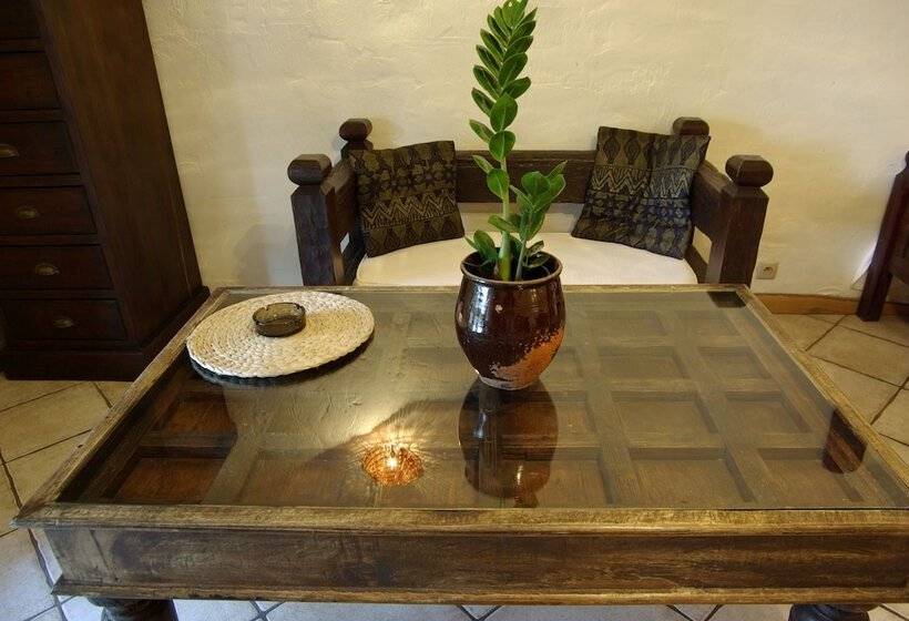 ホテル Galindia Refugia