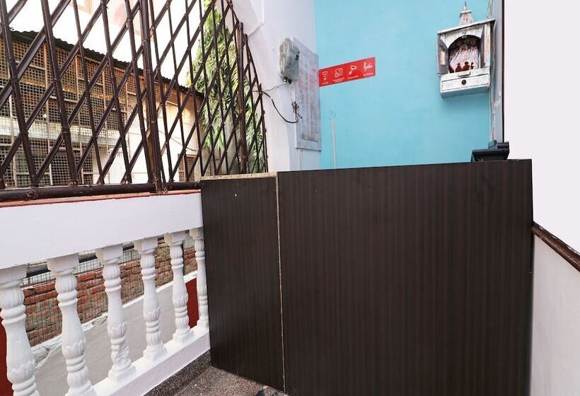 בית מלון כפרי Greenwood By Oyo Rooms