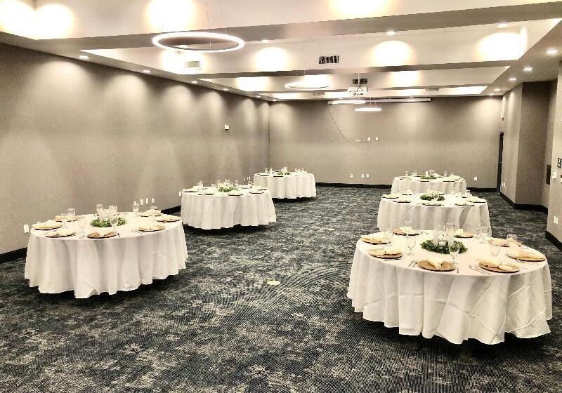 Отель Holiday Inn Nw Houston Beltway 8, An Ihg