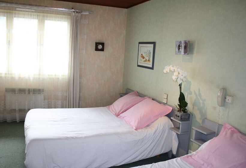 בית מלון כפרי Le Breilh