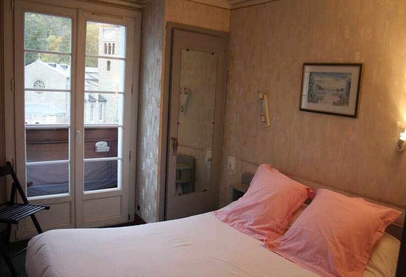 בית מלון כפרי Le Breilh