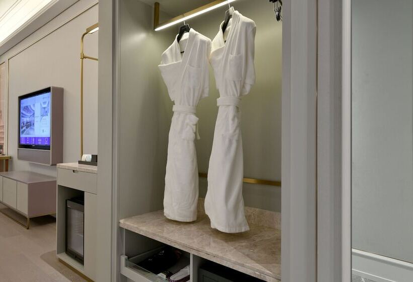 Отель Mercure Taiyuan Jinyang