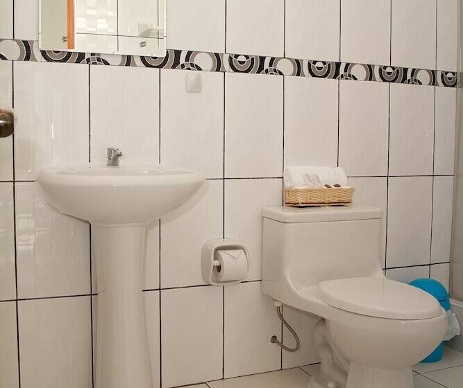 ホテル Nauti K Beach