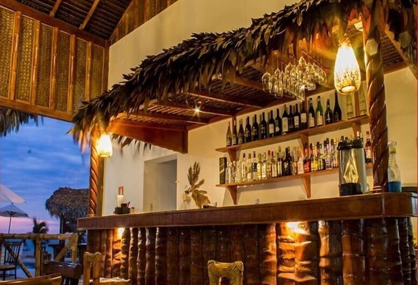 ホテル Nauti K Beach