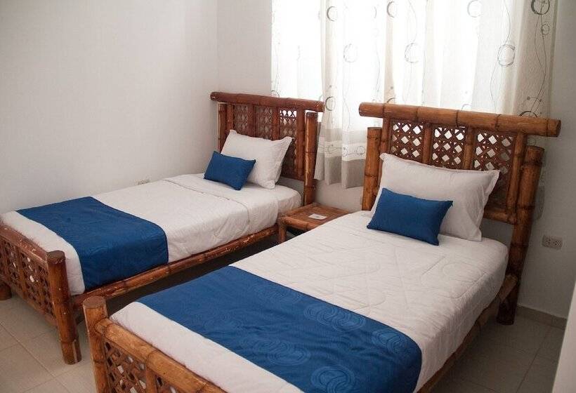 ホテル Nauti K Beach