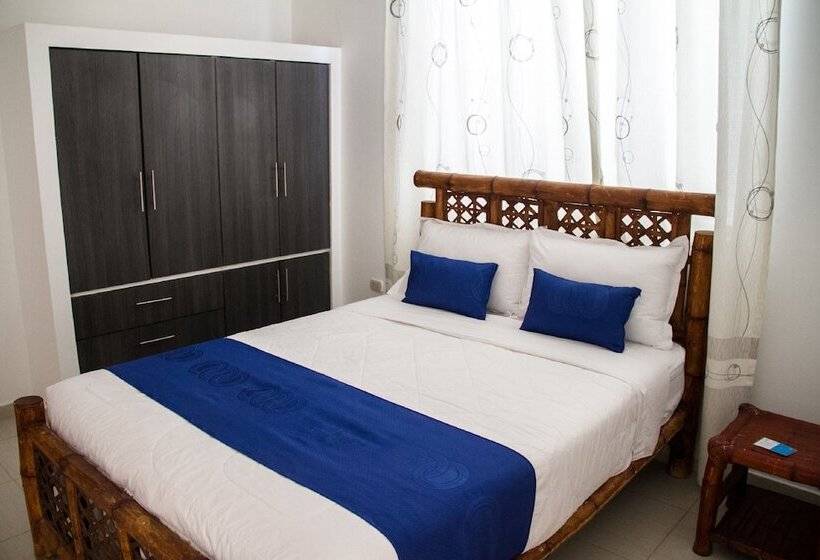 ホテル Nauti K Beach