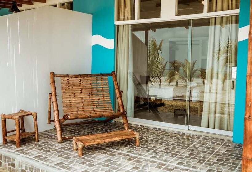 ホテル Nauti K Beach