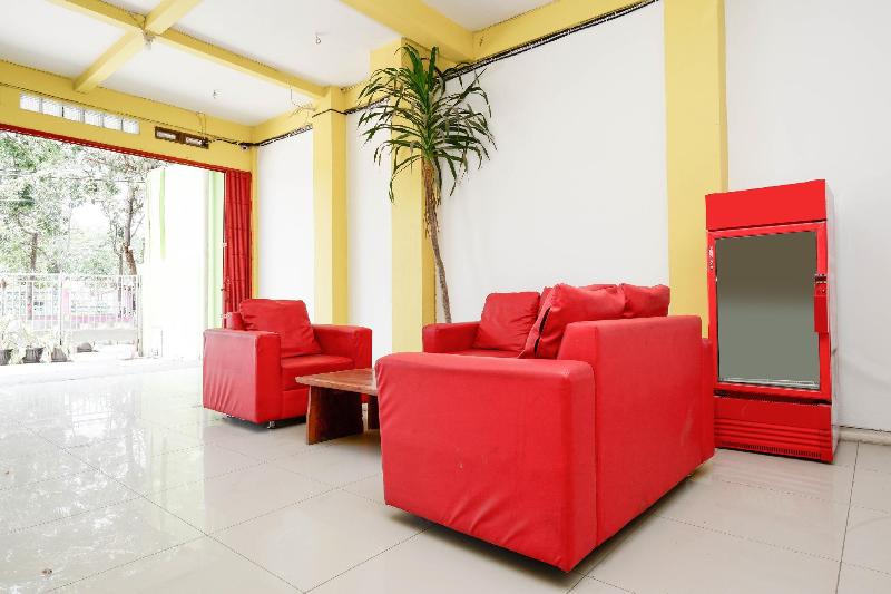 ホテル Sion Family Residence By Oyo Rooms