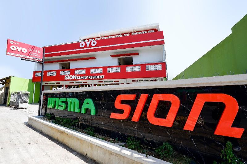 ホテル Sion Family Residence By Oyo Rooms