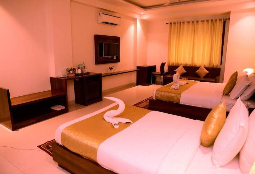 هتل The Vegas By De Pavilion, Delhi Airport