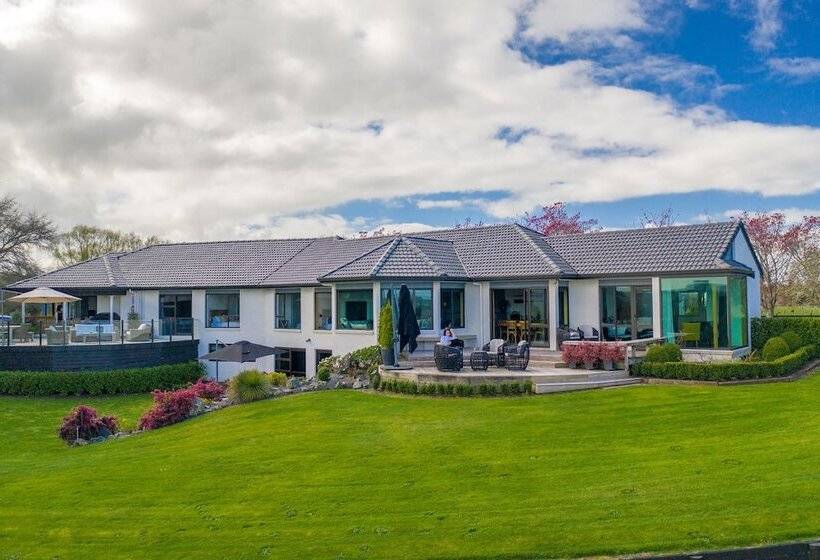 Lakeview Lodge Karapiro