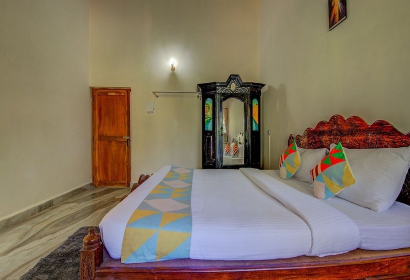 Oyo 12150 Home Spacious 2bhk Betalbatim