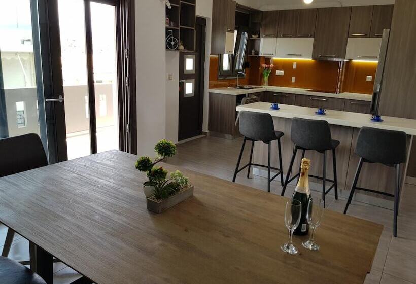 פנסיון Angela S Sea View 3 Bd House