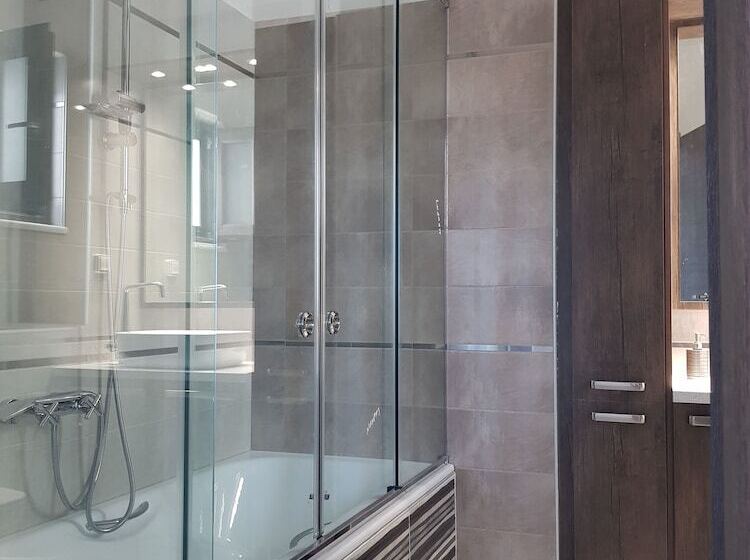 פנסיון Angela S Sea View 3 Bd House