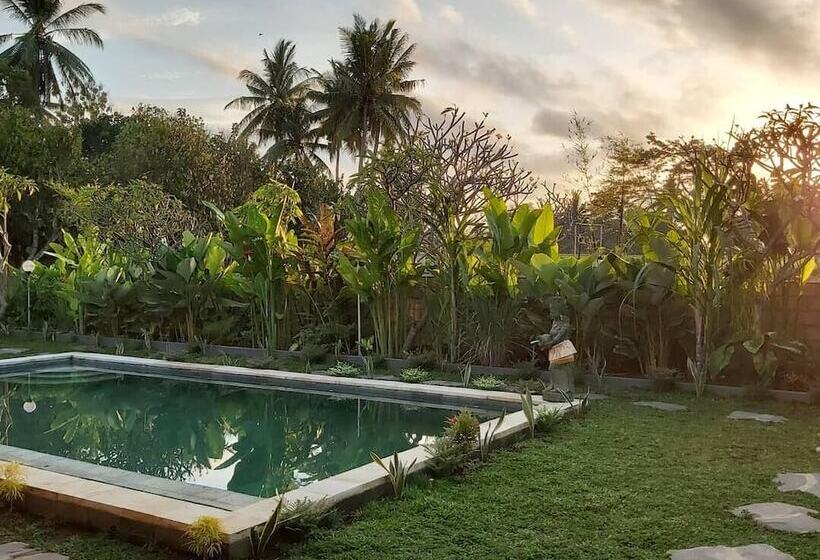 פנסיון Ayuna Family Ubud