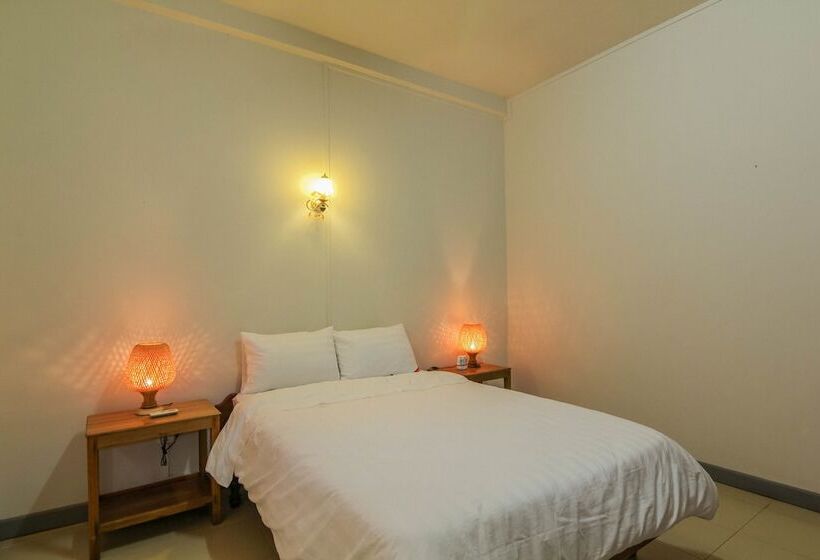 پانسیون Ella's Villa Siem Reap