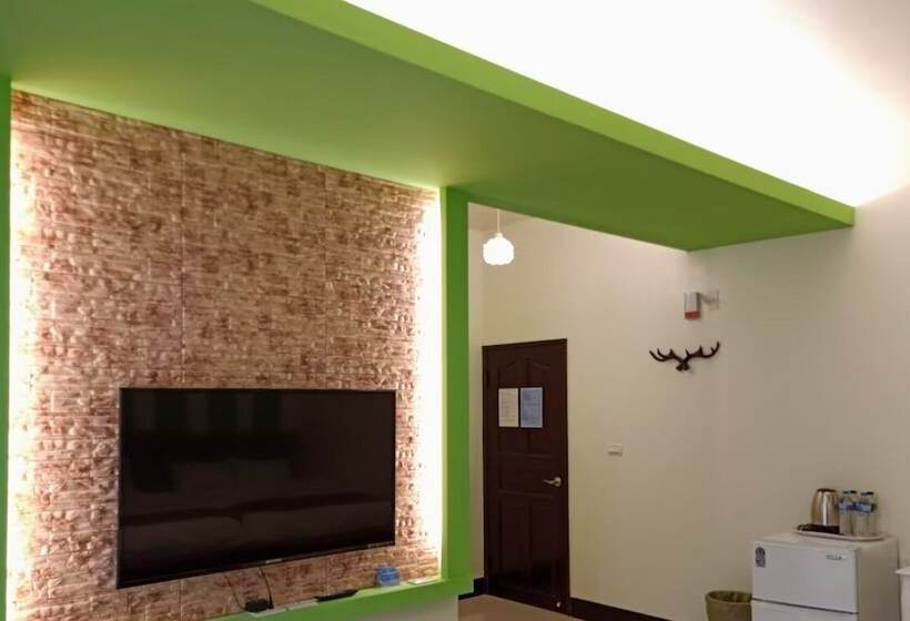 پانسیون Happy Fish