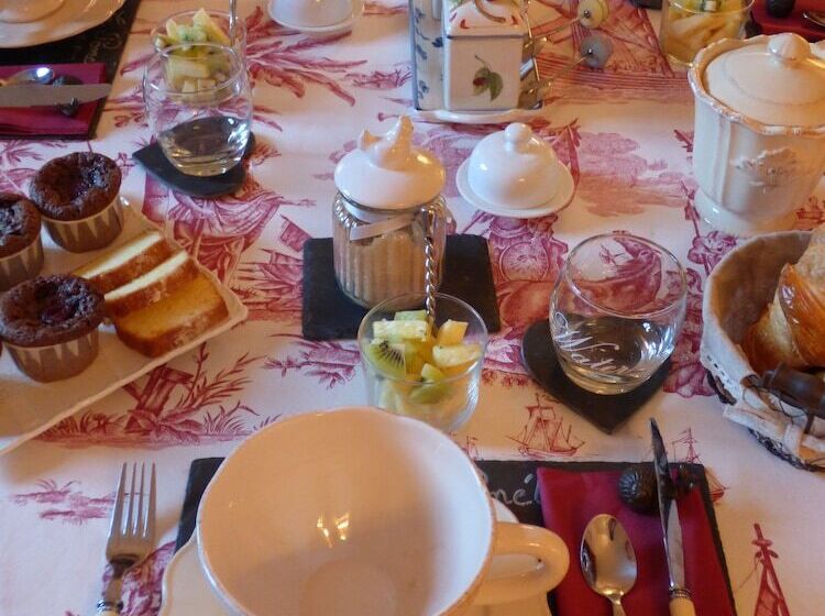 بنسيون La Pomélie