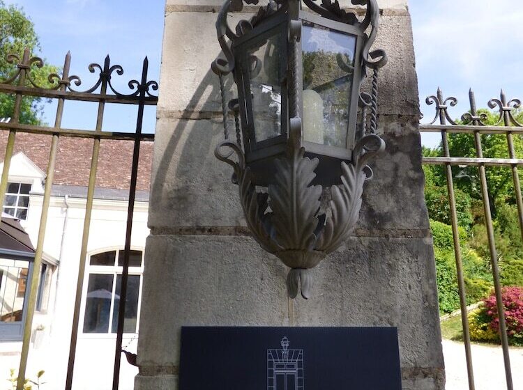 بنسيون La Pomélie