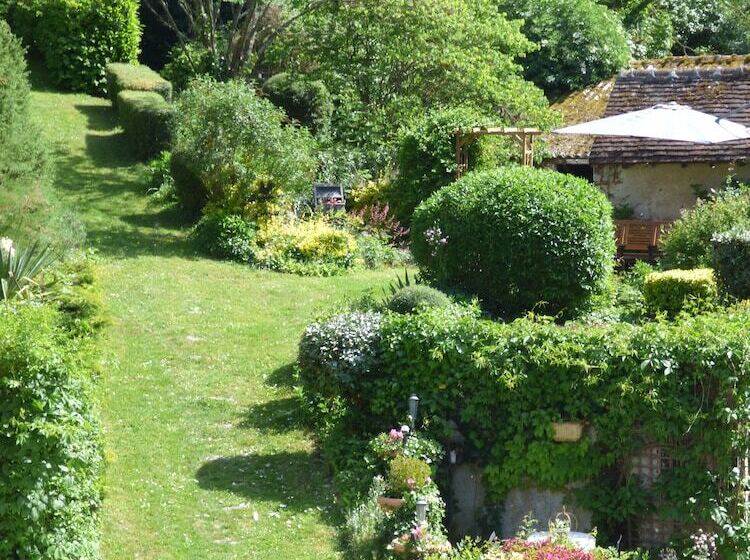 بنسيون La Pomélie