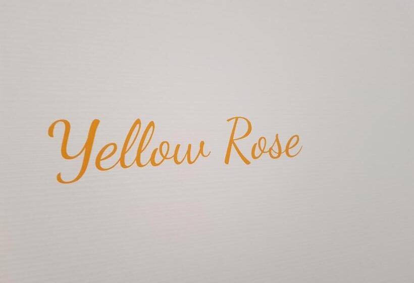 ペンション Little Rose Guest House